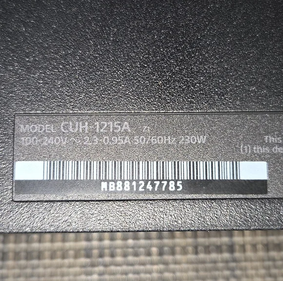 Sony PlayStation 4 Matte 500GB HDD Console, Camera, Controllers, Games Bundle. - Picture 9 of 12